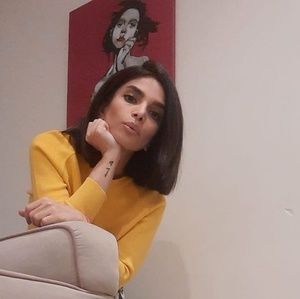 Meet your Posher, Fatima